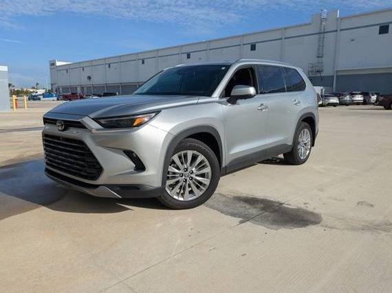 TOYOTA GRAND HIGHLANDER 2024 5TDAAAB57RS018845 image